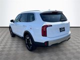New 2025 Kia Telluride S image 5