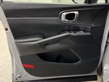 Used 2025 Kia Sorento S image 3