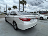 Used 2015 Toyota Camry SE image 3