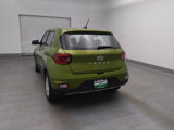 Used 2024 Hyundai Venue SE image 6