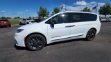 New 2024 Chrysler Pacifica Touring-L w/ Road Tripper Package image 4