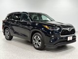 Used 2021 Toyota Highlander XLE image 4