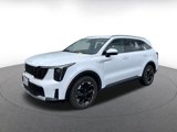 Used 2024 Kia Sorento S image 3
