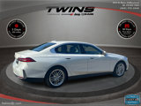 Used 2025 BMW 530i xDrive image 3