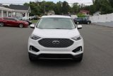 Used 2024 Ford Edge SEL w/ Class II Trailer Tow Package image 3