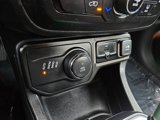 Used 2018 Jeep Renegade Altitude image 5