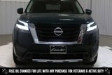 New 2025 Nissan Pathfinder Platinum image 2