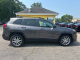 Used 2018 Jeep Cherokee Latitude image 4