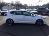 Used 2016 Kia Forte SX w/ SX Premium Technology Package image 4