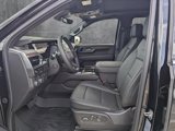 New 2025 GMC Yukon XL Denali w/ Denali Reserve Package image 4