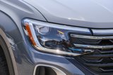 New 2025 Volkswagen Atlas Peak Edition SE image 4