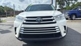 Used 2019 Toyota Highlander XLE image 2