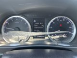 Used 2017 Toyota Highlander LE image 2