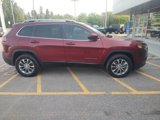 Used 2019 Jeep Cherokee Latitude Plus w/ Comfort/Convenience Group image 4