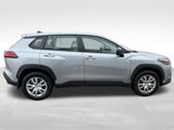 Used 2022 Toyota Corolla Cross L image 5