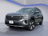 Used 2024 Volkswagen Atlas SE image 2