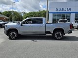 New 2025 GMC Sierra 2500 Denali Ultimate image 2