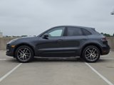 Certified 2025 Porsche Macan image 2