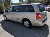 Used 2015 Chrysler Town & Country Touring image 6