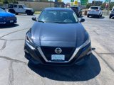 Used 2022 Nissan Altima 2.5 SV image 2