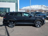 New 2025 Volkswagen Atlas SEL image 2