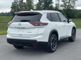 Used 2024 Nissan Rogue SV w/ SV Premium Package image 3