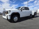 New 2025 GMC Sierra 3500 Denali w/ Denali Reserve Package image 2