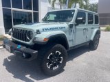 Used 2024 Jeep Wrangler Unlimited Rubicon 4xe image 3
