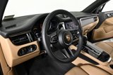 Used 2025 Porsche Macan image 4