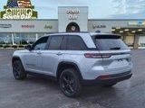 New 2025 Jeep Grand Cherokee Limited w/ Black Appearance Package image 4