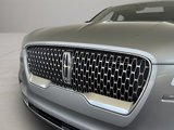 Used 2020 Lincoln Aviator Reserve w/ Equipment Group 202A image 2