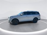 Used 2024 Lincoln Navigator Reserve w/ Monochromatic Package image 4