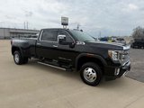 Used 2023 GMC Sierra 3500 Denali image 4