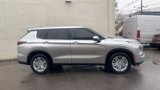 Used 2022 Mitsubishi Outlander ES image 4