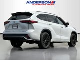 Certified 2023 Toyota Highlander XSE image 2