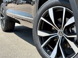New 2025 Volkswagen Atlas Cross Sport SEL Premium R-Line image 2