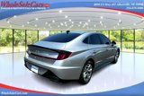 Used 2022 Hyundai Sonata SEL image 2