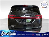 New 2026 Chrysler Pacifica Select image 4