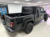 Used 2021 Jeep Gladiator Sport image 3