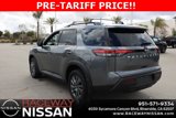 New 2025 Nissan Pathfinder SV image 6