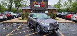 Used 2017 Toyota Highlander XLE image 2