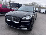 Used 2020 Lincoln Aviator Reserve w/ Equipment Group 202A image 4