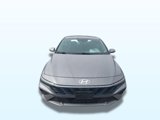 Used 2024 Hyundai Elantra SEL image 3