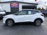 Used 2024 Nissan Kicks SV image 3
