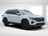 New 2025 Volkswagen Atlas SE image 2