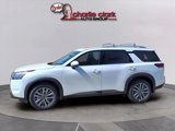 New 2025 Nissan Pathfinder SL w/ SL Premium Package image 2