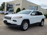 Used 2017 Jeep Cherokee Latitude w/ True North Edition image 3