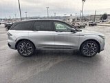 New 2025 Lincoln Nautilus Reserve image 6