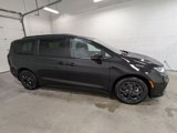 New 2025 Chrysler Pacifica Premium image 2