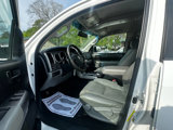 Used 2013 Toyota Tundra 4x4 CrewMax image 3